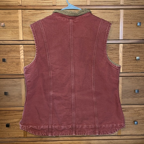 CARHARTT WOMEN’S MOCK NECK SHERPA LINED VEST - Picture 2 of 4